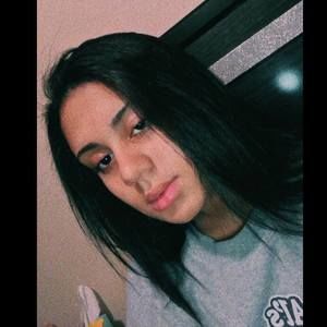 Meet your Posher, Karia